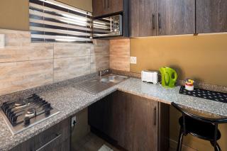 La Lucia Guesthouse - 8