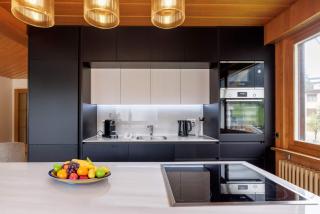 Luxe Davos Residence with Views Private Balcony - 1