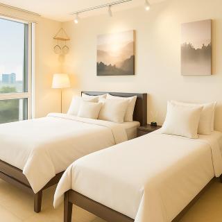 Cozy 2-bedroom in The Venice Luxury Residences - 8