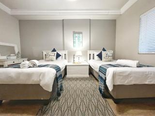 Coastal Hospitality - Beach Club 205 - 4