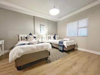 Coastal Hospitality - Beach Club 205 - 3