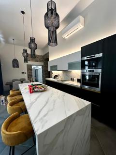 Venetian gem in neapolitan with private courtyard - 7