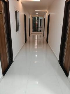 Rhyme Hotel - Hitech City - 2
