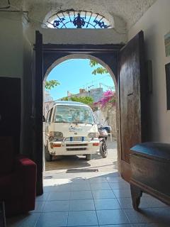 ring hostel - 4