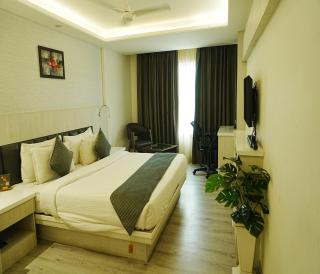 Hotel Radiance - 9
