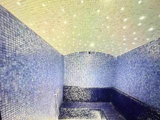 Burj Khalifa View - 5 min to Dubai Mall - 2 beds - 5