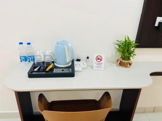 Rhyme Hotel - Hitech City - 3
