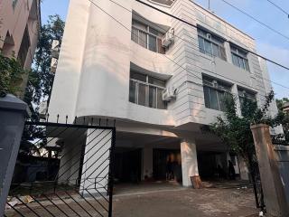 Hotel O Barkura Bus Terminal Formerly Navanil - 2
