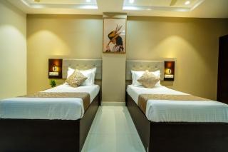 Rhyme Hotel - Hitech City - 1