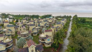 Lotus Lagoona Beach Resort - 1