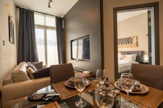 Elegant 1BR Escape Al Maryah Vista - 1