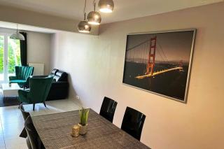 Spacious house ideally located - 1