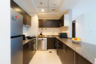 Great Location - Stunning Views - Scenic - 4