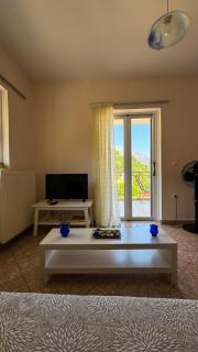 Poros Hills - 8