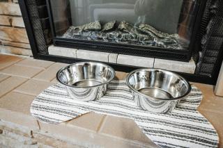 Fenced Lot W Home Gym plus Washer and Dryer - 1