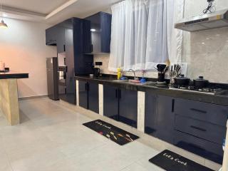 Serenum I 2BR in Nyali, AC, pool, close to beach - 4