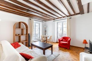 GuestReady - Chic & Central Paris Hideaway for 2 - 0