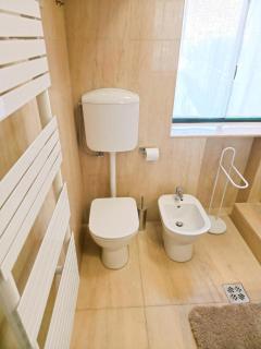 Poerio 7th Floor Jacuzzi Bath Apartment - Mestre - 2
