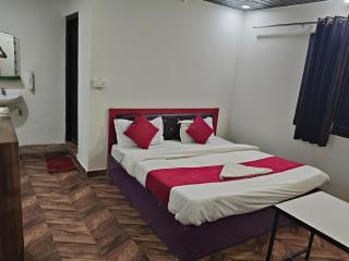Hotel Rudra - 6