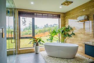 Rolling Hill Resort - 8