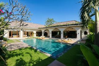 MerSea Villa -Brand new Balangan beach -luxurious 4 bdr with huge pool - 0