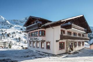 Hotel Garni Haus Tyrol - 0