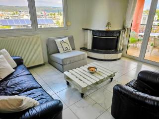 CELESTIAL GARDEN-Thessaloniki's modern, eclectic penthouse with an amazing view and veranda - 5