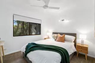 Sorrento Oasis - 5BR, Gym, Pool - 5