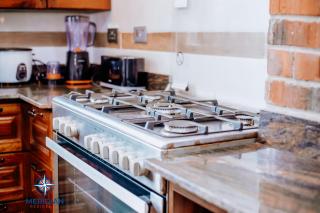 Meridian Residence Tema - 2