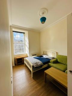 Cozy Room In Sauchiehall Street - 0