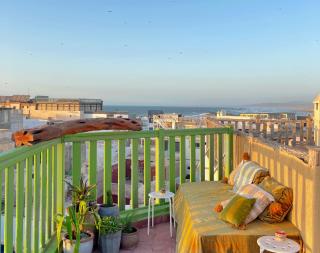 Nasma Guesthouse - Private & Cozy Apartaments - 0