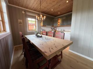 Charming 3-Bedroom Apartment With Great Views! - Beitostøl - 4