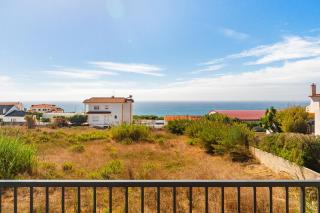 Whome Surf & Relax Coastal Apartment in Ericeira - 1