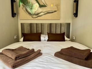 Garden Residence - The Garage - 5