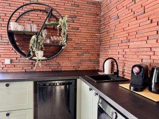 Garden Residence - The Garage - 5