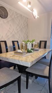 The Dorking Hideaway - Dorking - 0