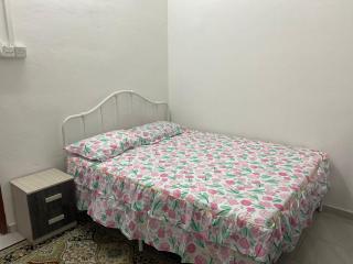 Obah Homestay Kota Bharu - 0