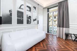 Naples Plaza Duomo - 4