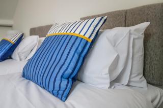 K Suites - Lake View Apartments - 2