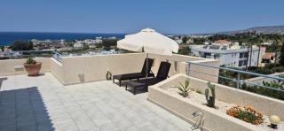 Romanson Seaview Apartment - 7
