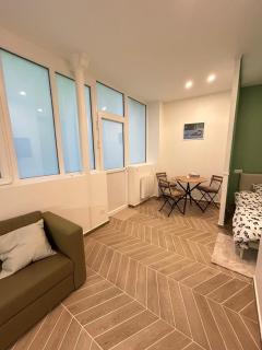 Modern Studio Near Nation 2 Guests in Gonnet - 4