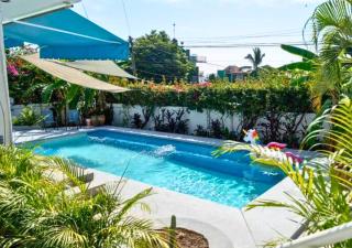 Casa Cactus - 2-Story Home with Garden and Pool - 3