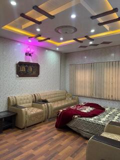 Mehboob Apartments Muree - 2