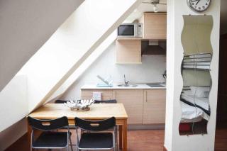 Nevadahome SERRANEU studio con garaje privado - 4