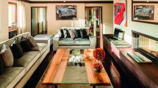 Chalet gracefully in the heart of the prestigious Village - 8