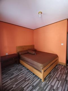 Dev Guesthouse and Restaurant - 9