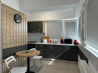 Bucharest Luxury Glam Apartments City Center Area - 2
