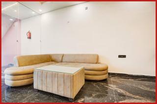 HOTEL AVG Near Kashi-Vishwanath-Temple-And Ganga Ghat With# Parking facilities-Newly Decorated Room- A Top Rated Premium Hotel in Varanasi - 8