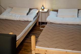 Tug-B Bar & Hostel - 2