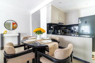 Cozy 2BR Kilimani with Workspace, GymSauna &Pool-Walk to Yaya Centre - 3